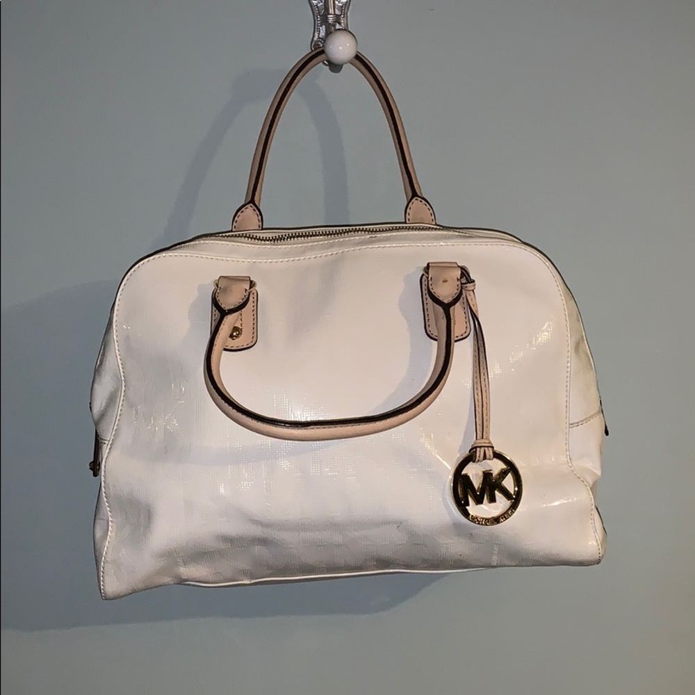 MK PURSE